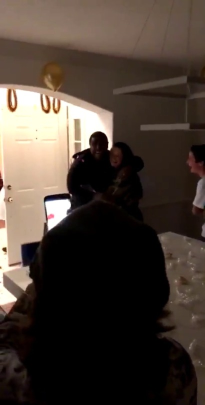 csmitty4u:  yesbitemeharder: continue-5-4-3-2-1:  chrissongzzz:   Lmaoooooo man pulled