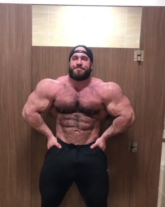 needsize:  Holding 305#. Damn!Antoine Vaillant