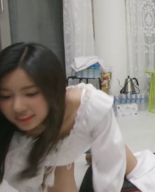 koreaactor:  아이즈원 강혜원 Kang Hyewon