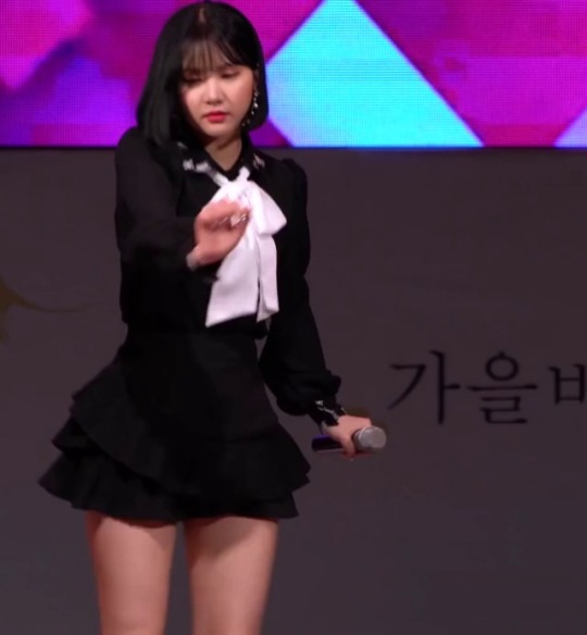 koreaactor:  여자친구 은하 eunha