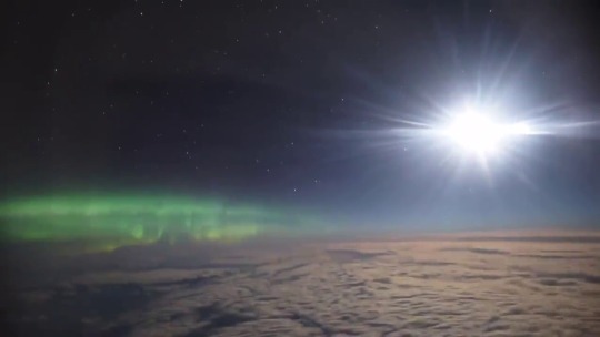 wonders-of-the-cosmos:  SOFIA telescope:   All in one view from 43,000 feet: aurora,