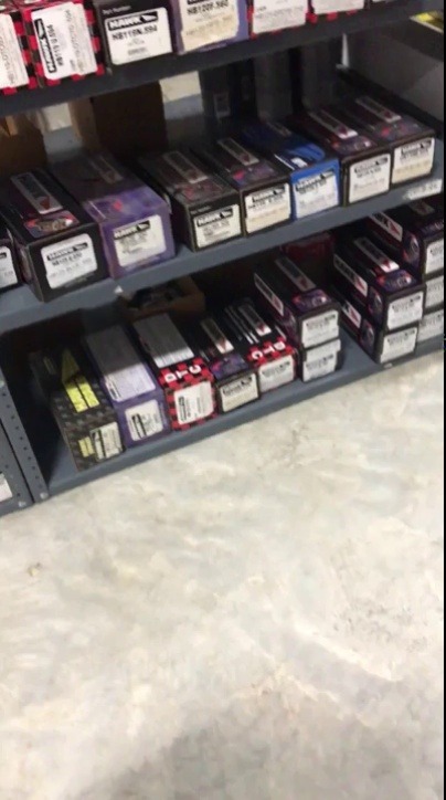 everythingfox:  Hardware store with the best porn pictures
