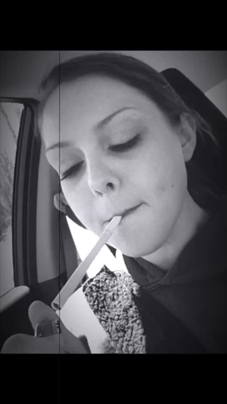 sav3n120-deactivated20210502:Wifey smoking for me