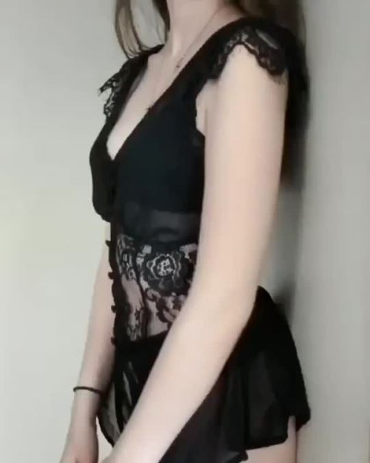 https://66.media.tumblr.com/tumblr_qb2hhoz5HZ1s6ghe7_frame1.jpg