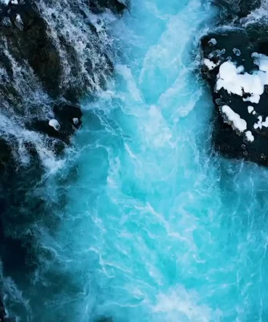 arnar.tomasson Crystal blue water in South Iceland
