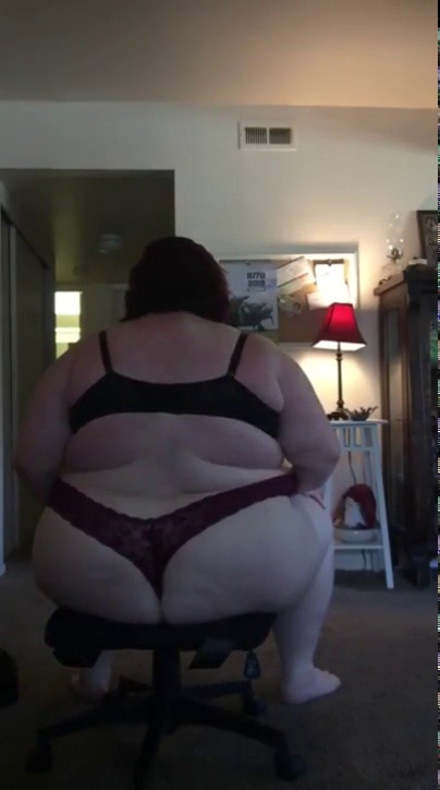 XXX SSBBW breaks office chair bouncing her fat photo