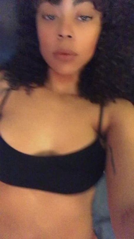 yazfulmind-deactivated20220527:Come cuddle 🥺