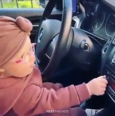 viejospellejos:When the beats are too goodVía 9gag