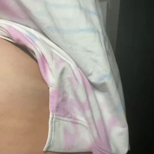 bbwwhisperer:kcidslinga:More ass than a donkey!!!!!!!