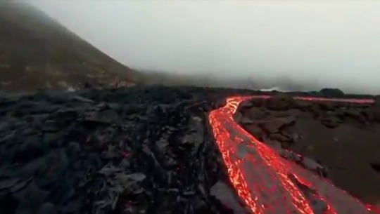 jaubaius:  WOW! FPV drone footage at the volcanic eruption in Fagradalsfjall Iceland.