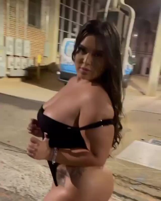 curvycollection:- Victorya