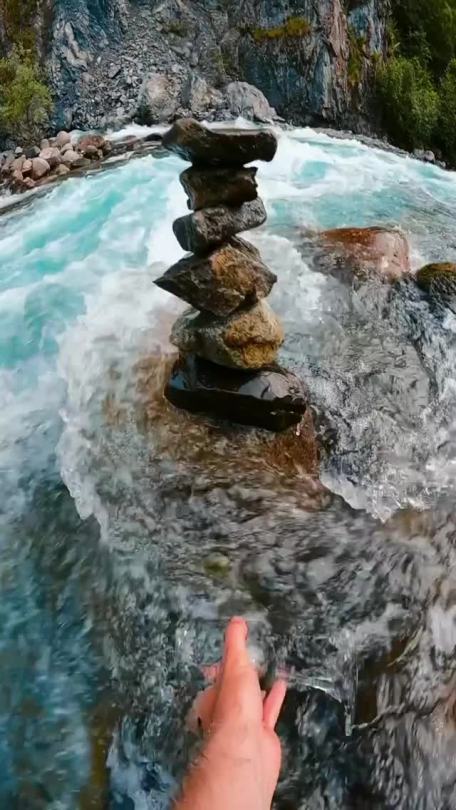 visual-infinity:johndertingAs calm and beautiful as ever 🙌🏼☺️💙.I hope it doesn’t fall 😱!.Not gonna lie… this is a basic rock tower but it still was testing my patience because waves kept sweeping it away! Lol I kicked it over after