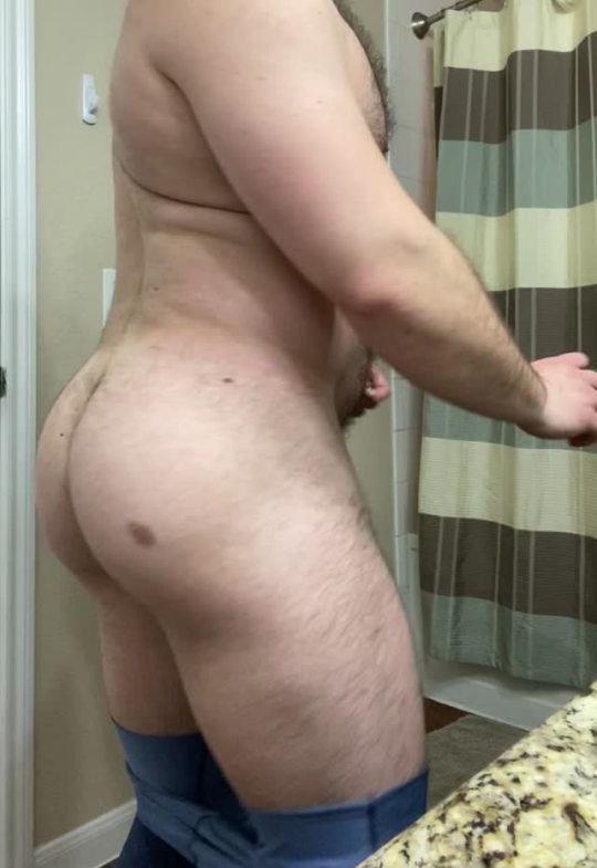 showmeyourholebro:evolution-of-manass-deactivated:BUNdayFollow me on Twitter!👇 sʜᴏᴡ ᴍᴇ ʏᴏᴜʀ ʜᴏʟᴇ ʙʀᴏ (@showthathole) | Twitter