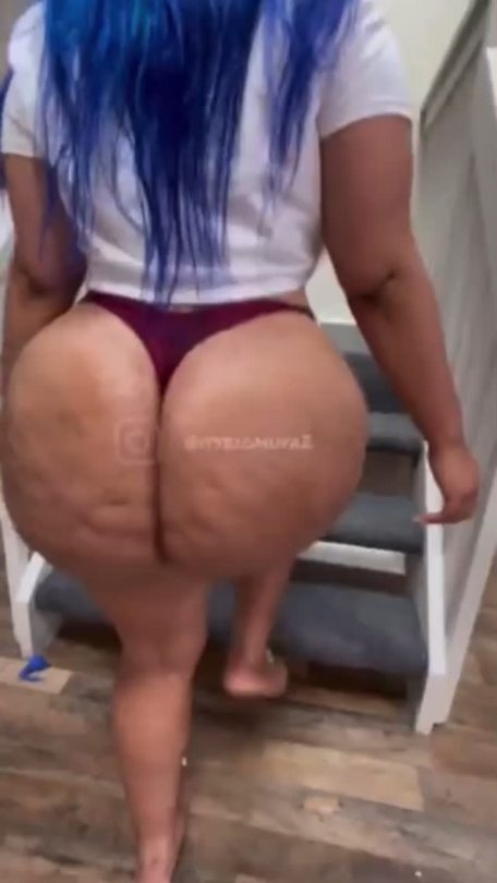 coolsuperfreaklove:nappy-dug-out:bigbootylover07:bearrage1978:thickblr2:😳🙃👅WowOutstanding