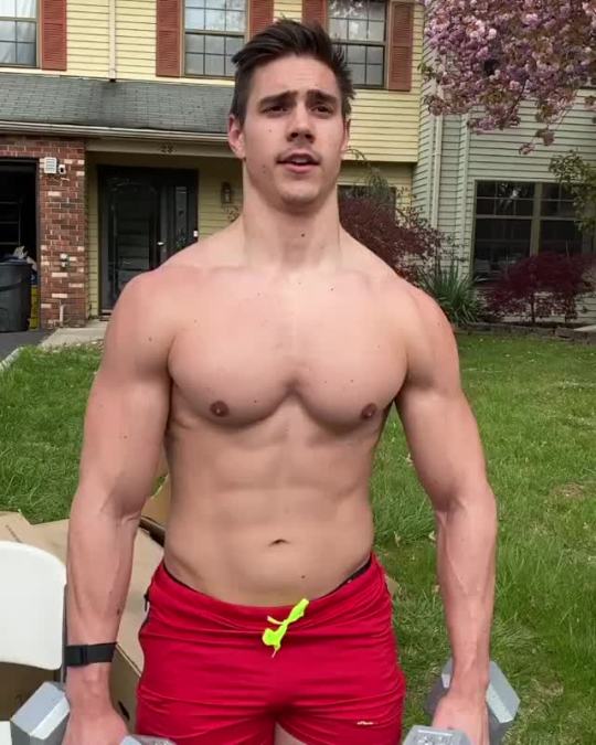 menfashiondaily-love:Kevin Hejnas 