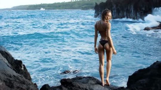 biocentric:candice swanepoel