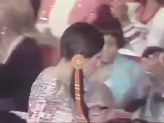theiconicmeghanmarkle:John Wayne tried to assault Sacheen Littlefeather at the 1973