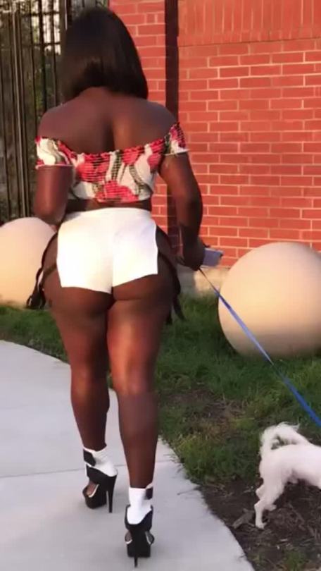 booty-cheeks-r-us: