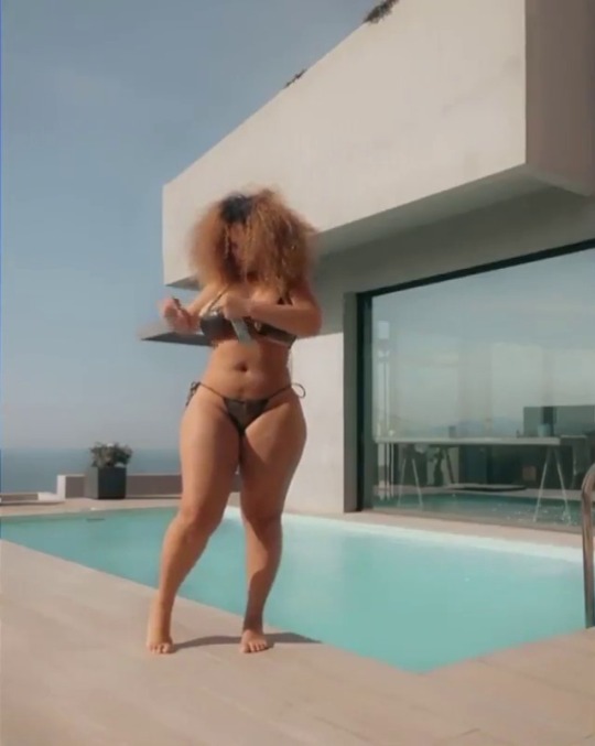 Vixen Magazine