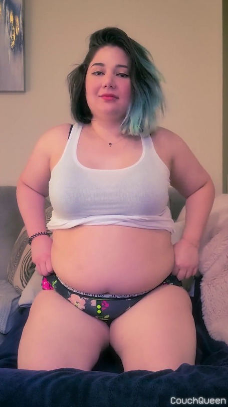 Sex couchqueenie:  She’s a blobby girl. pictures
