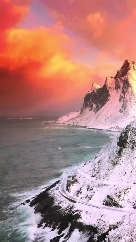 downfalldestiny:Beautiful nature ❄️ !. 