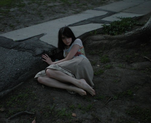 acc:  afraid by Tara Violet, Feb 2009 via: photodreams 