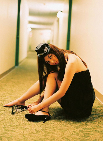katsuma: tobsoya4: ak47: reretlet: (via biccchi) - rePhoto